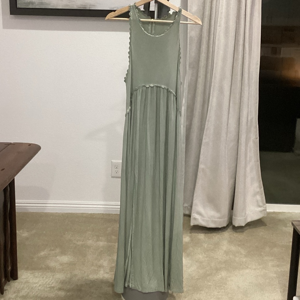 POL Sage Green Maxi Dress